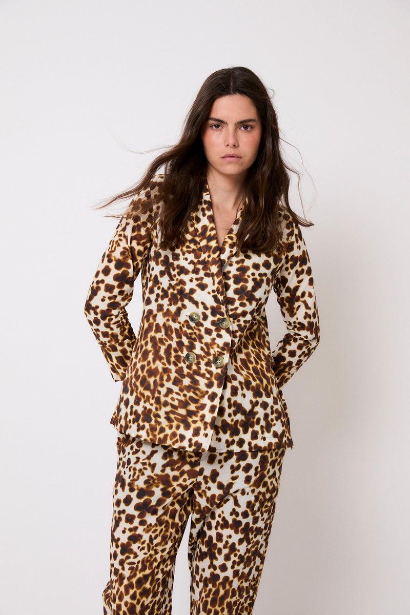 ICÔNE TOTAL LOOK TACHES BRUNES
