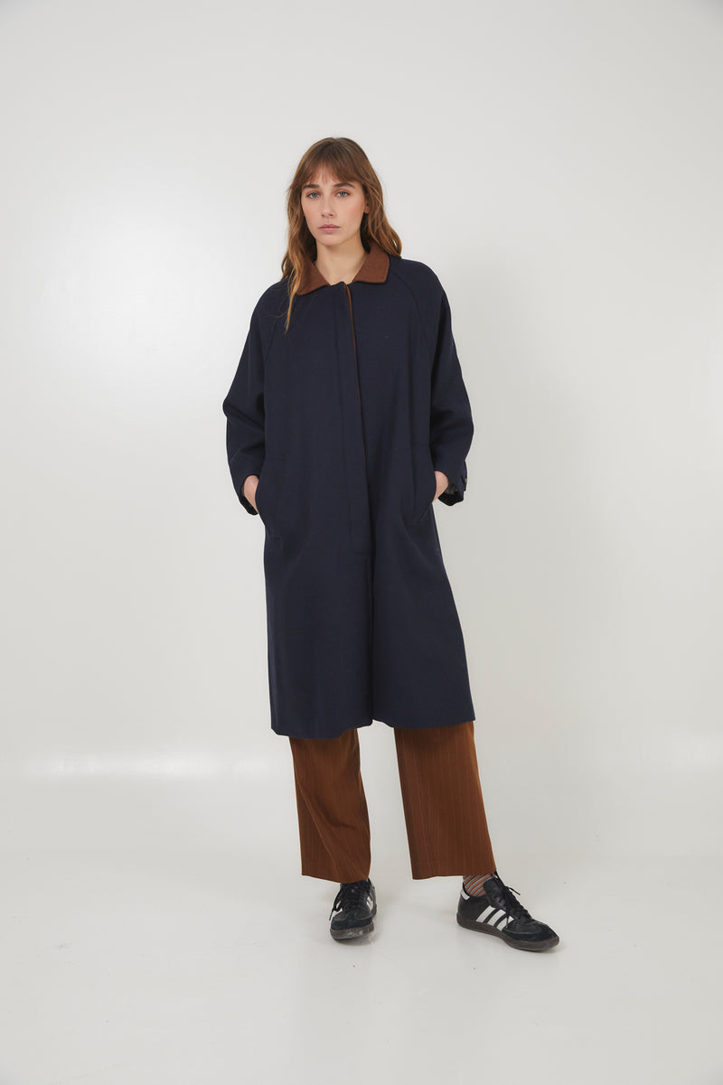 OVER DIAGONAL NAVY COAT