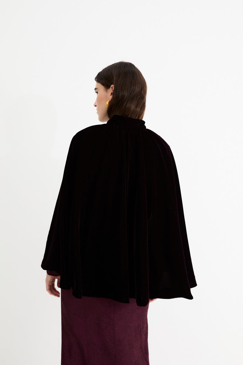 LAZADA VELVET WINE CAPE